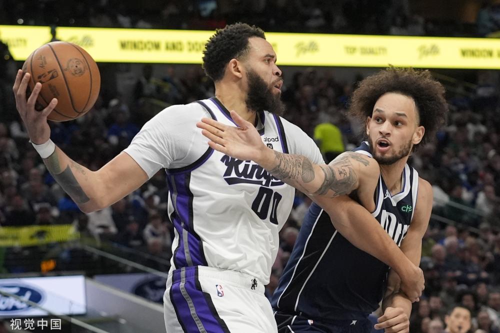 与加拉塔萨 与加拉塔萨