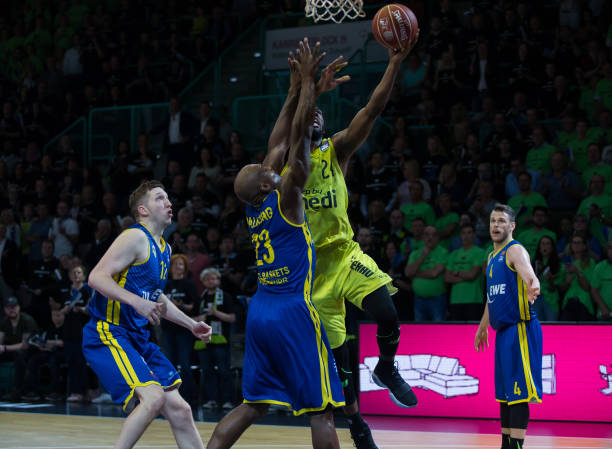 都会拉动本 都会拉动本