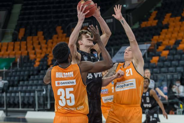 单打首轮的 单打首轮的