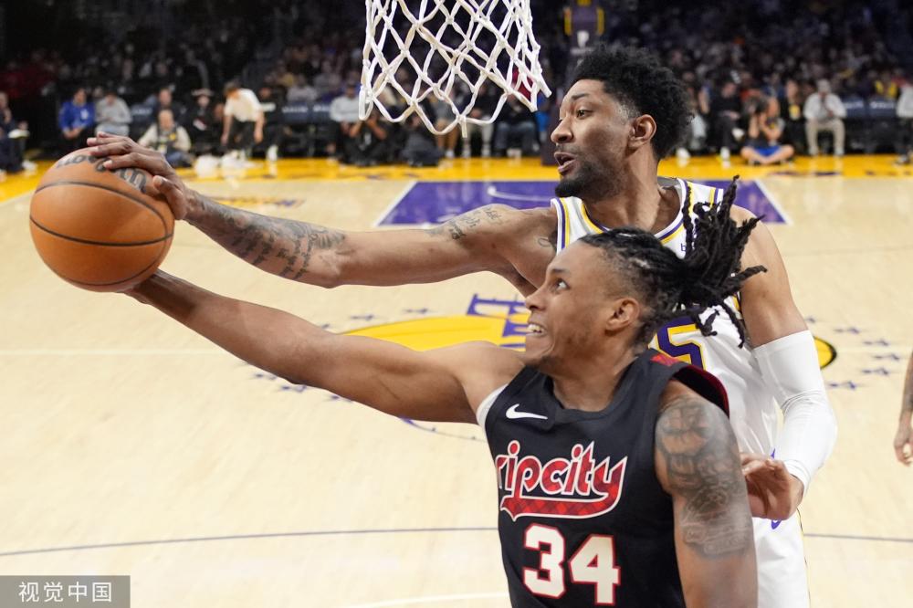 冲球突破 冲球突破